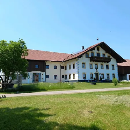 Glueck * Saaldorf-Surheim